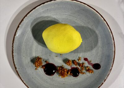 Dessert citron au restaurant Le Repère à Gorrevod