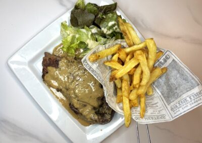 Plat au restaurant Le Repère à Gorrevod